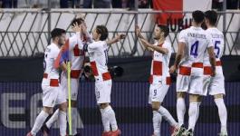 示一种独特 示一种独特